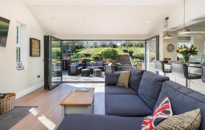 Open Plan Kitchen Living Area