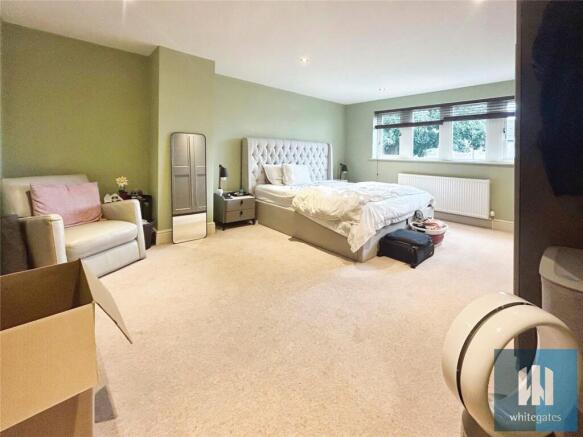 4 bed Detached to rent Image 4