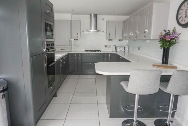 Kitchen/dining Room