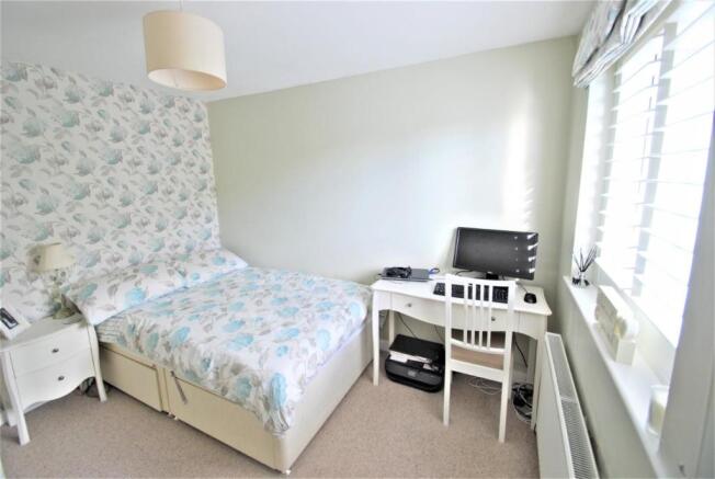 Bed 3.jpg
