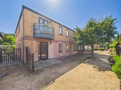Welland Mews, Stamford