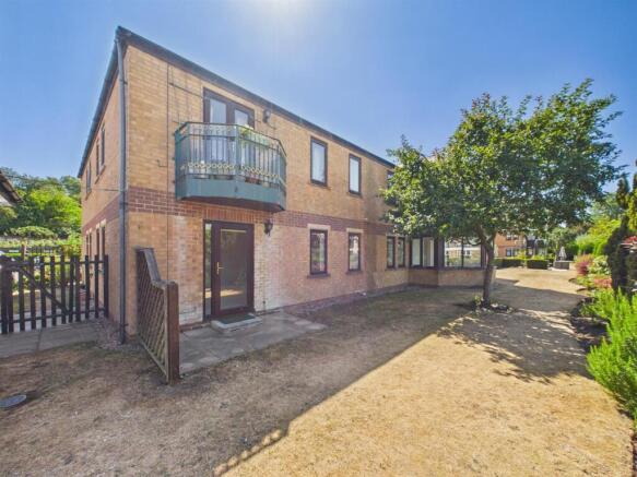 Welland Mews, Stamford