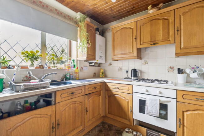 Oakfield, Rickmansworth, WD3 photo 4