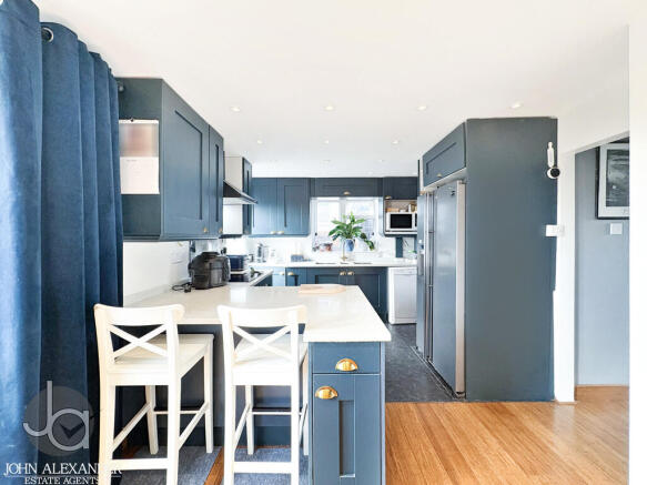 20250814_16134034...