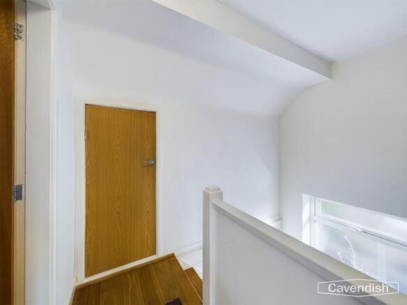 FIRST FLOOR LANDING