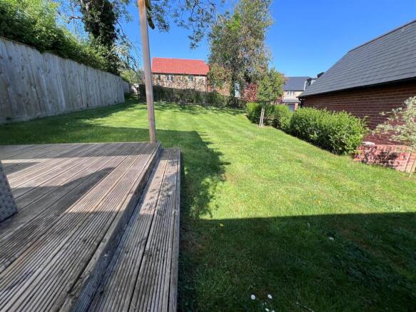 Garden 3.jpg