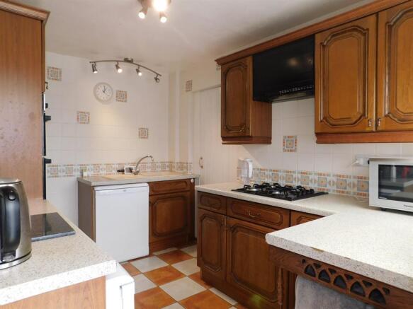 Kitchen 2