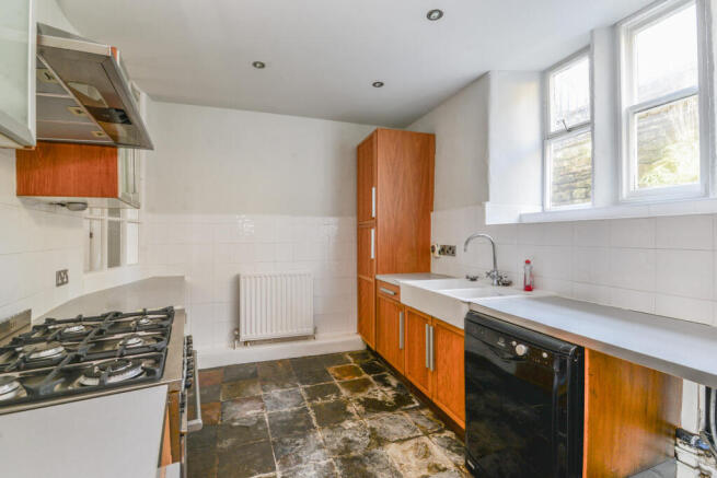 2 bed Apartment for sale Image 8