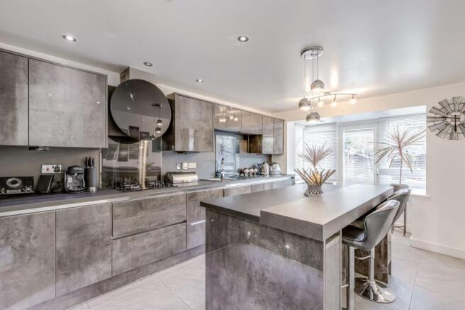Kitchen/Breakfast Room