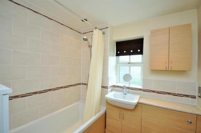HOUSE BATHROOM