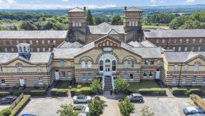 Flat 18, Cavendish House, Southdowns Park, Haywards Heath RH16 4SL