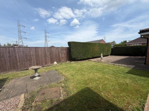 2 bed Detached Bungalow for sale Image 12