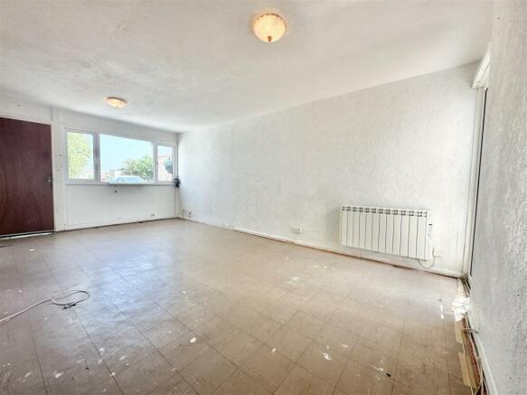 Living  Area.jpg