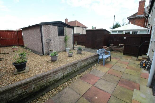 11 Bedale Ave-Rear2.JPG