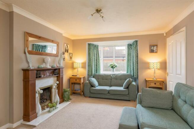 Millers Close 1 Reception Room-2.jpg