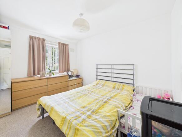 CAM05192G0-PR0094-STILL006