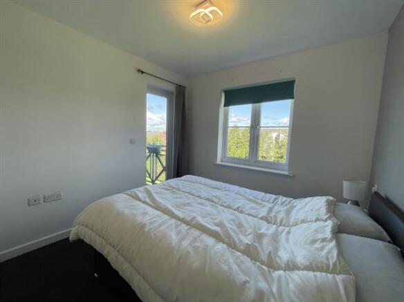 1 bed Flat to rent Image 4