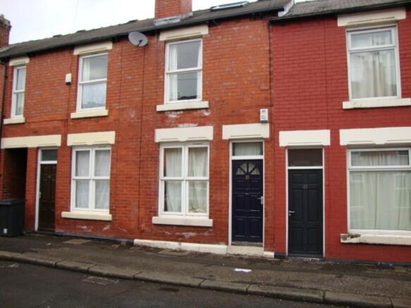 3 bed House to rent Image 8
