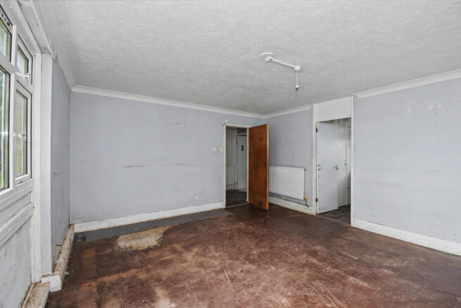 153 Holbeck, Bracknell, Berkshire, RG12 8XG
