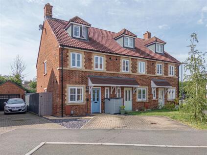 Fieldfare Way, Melksham