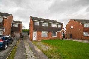 10, Pinedale Close, Whitby, Ellesmere Port CH66 2UJ