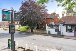 71 The Hermitage, High Street, Billingshurst RH14 9QP