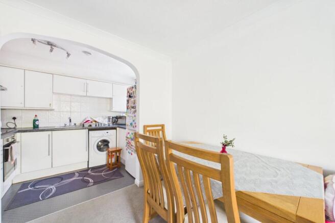 Lynden Mews, Dale Road, Reading, Berkshire, RG2 photo 4