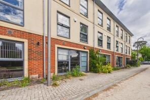 5, Lion Road, Farnborough GU14 7GH