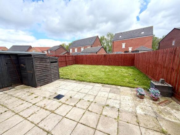 3 bed Semi-Detached for sale Image 10