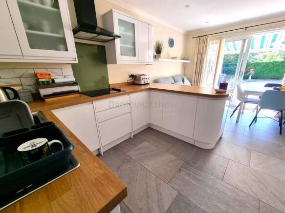 Kitchen/Breakfast Room