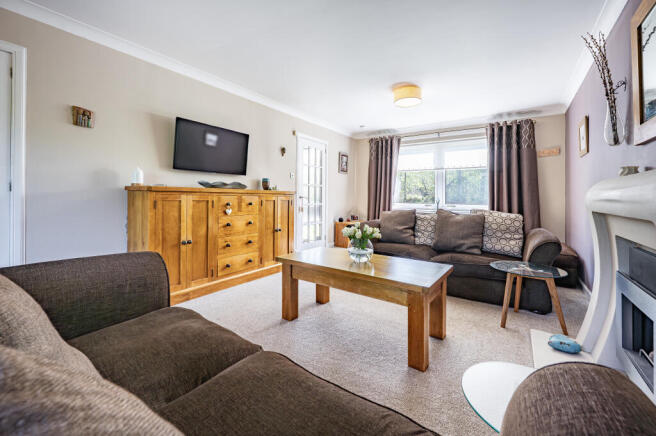 7 Douglas Gate, Cambuslang, Glasgow, G72 photo 4