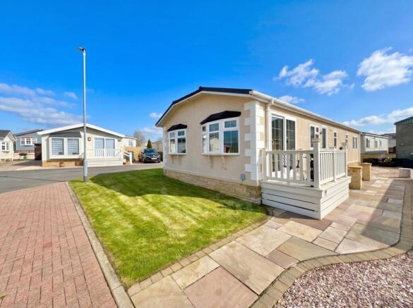 Willow Park, Burnhouse, Beith external