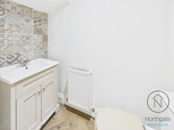 Youens Crescent, Newton Aycliffe, DL5 photo 4