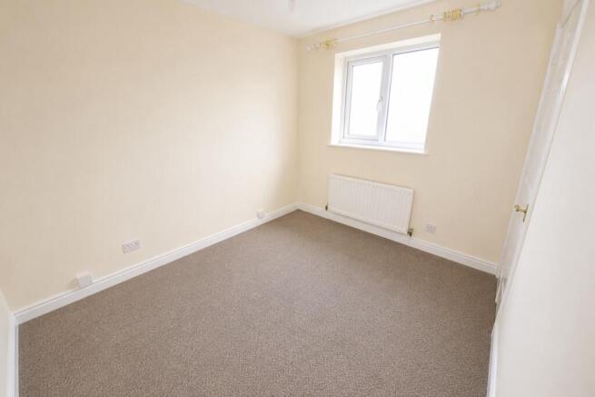 4 bed Detached to rent Image 9