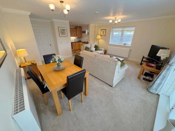 Warren Manor - Thornton Cleveleys - FY5 3TG photo 4