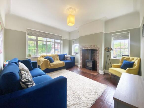 Dining Room/Second Lounge