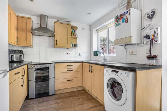 Kitchen/Breakfast Ro