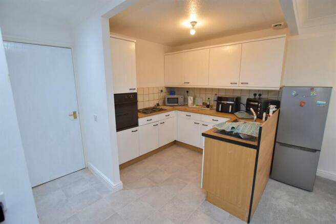 London Road, Holmes Chapel, CW4 photo 3