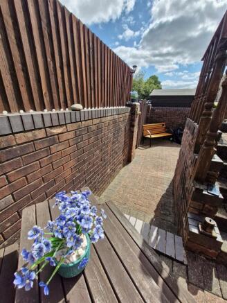 Photo 20