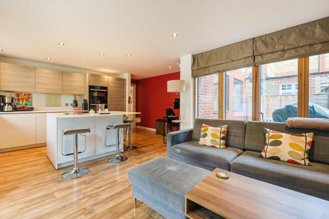 Kitchen/Reception