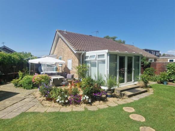 New rear garden 5.jpg