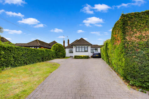Thorndon Park Crescent, Leigh-on-sea, SS9