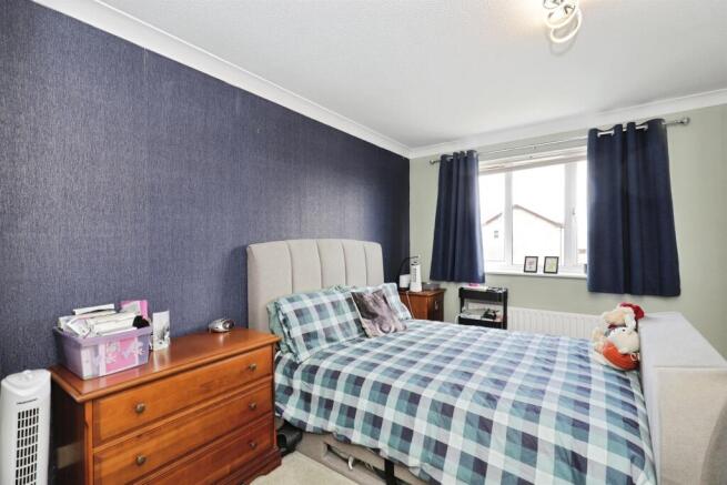 3 bed Detached for sale Image 10