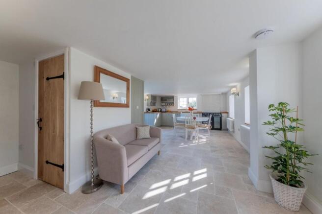 Family Dining Kitchen