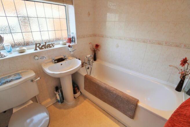 Bathroom (Grou...