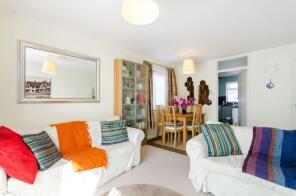 9, Stewards Court, Carlisle Close, Kingston Upon Thames KT2 7AU