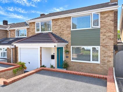 Gale Moor Avenue, Gosport, Hampshire, PO12