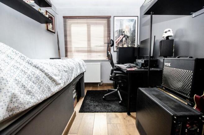 Photo 11