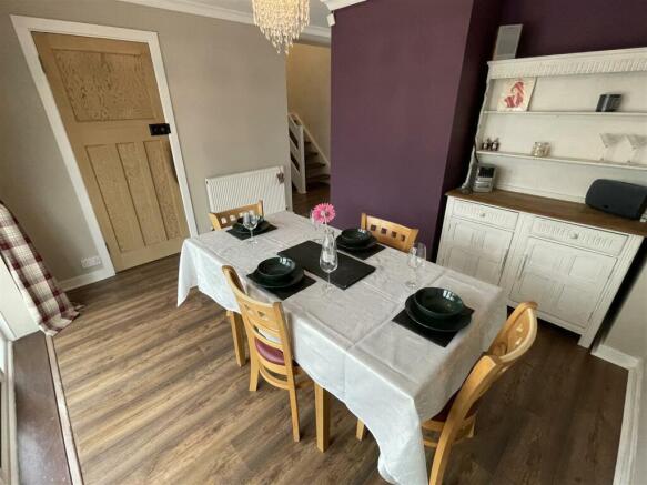 DINING ROOM 3