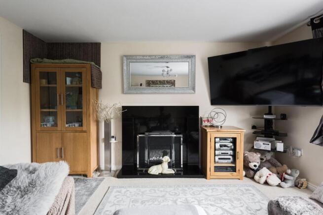 4 bed Town House for sale Image 9